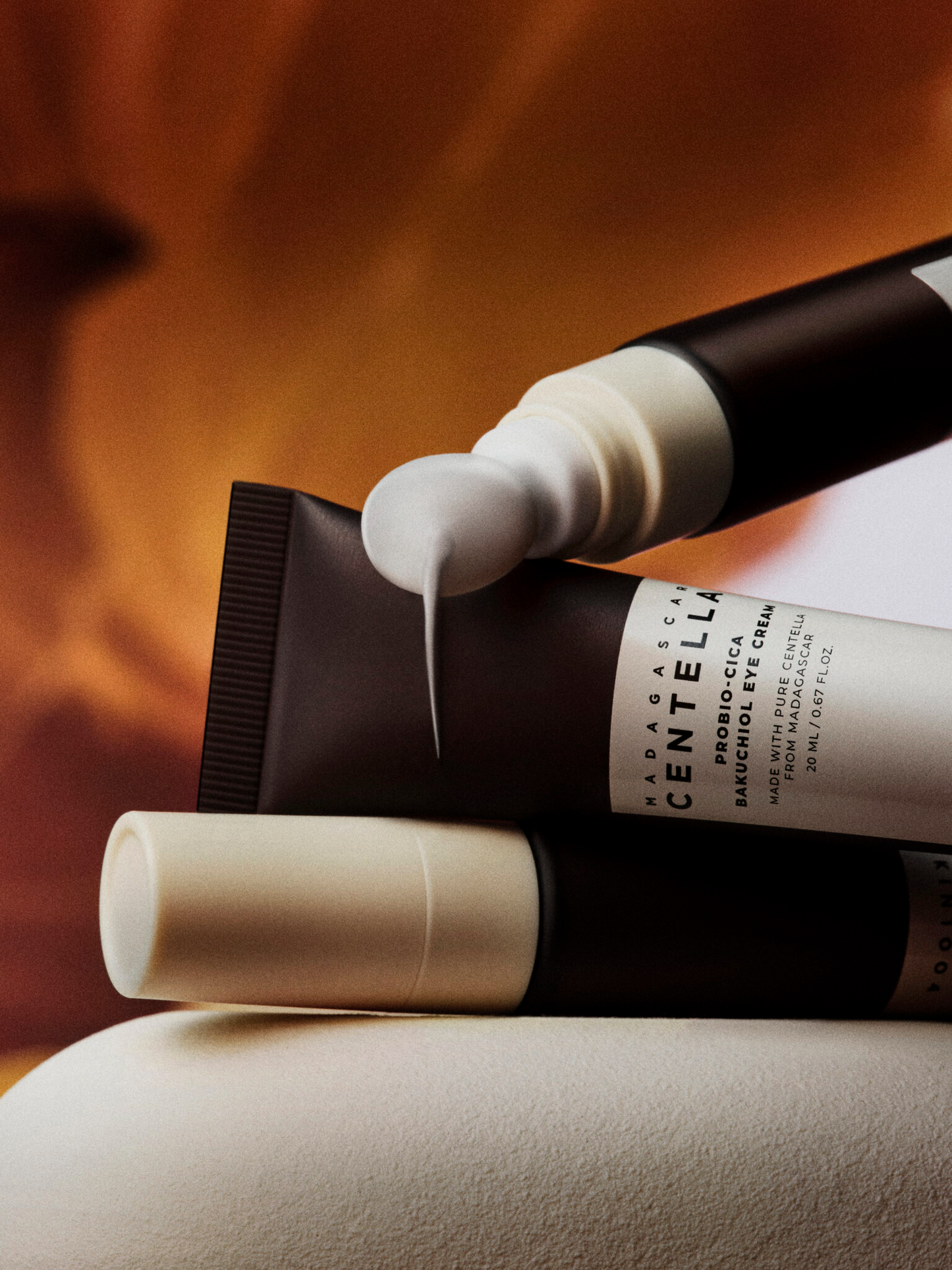 Crema Rejuvenecedora para Ojos con Bakuchiol, Probióticos y Cica